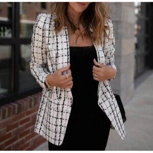 NWOT Express White Tweed Plaid Boyfriend Blazer Jacket Oversized Women's S